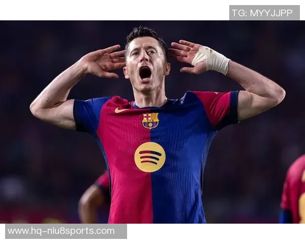 莱万再创佳绩欧冠赛场10场打入12球稳居射手榜首位